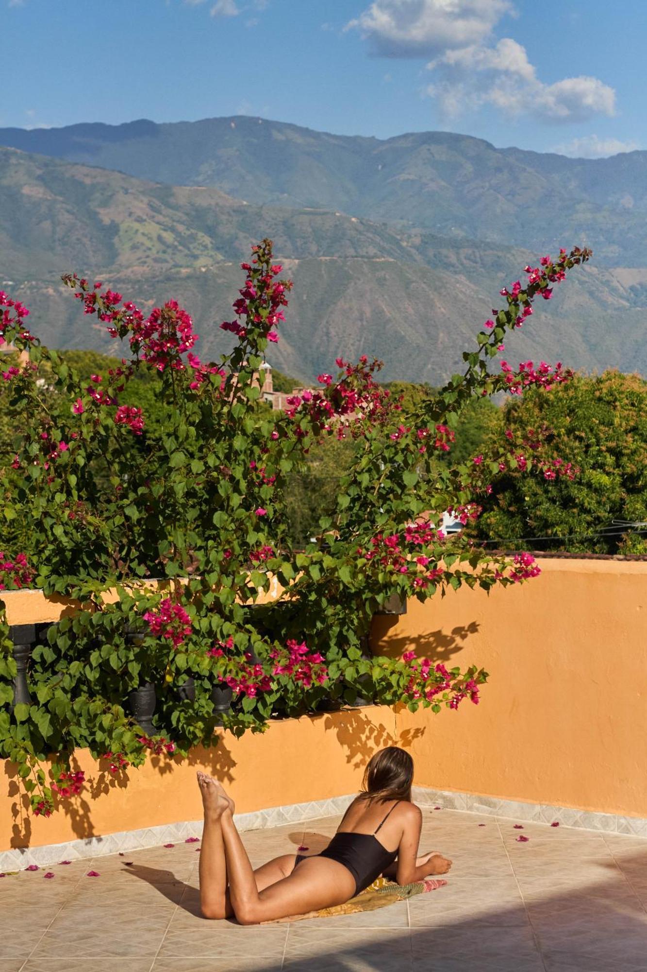 Curazao Hotel -Centro Historico- Santa Fe de Antioquia Dış mekan fotoğraf